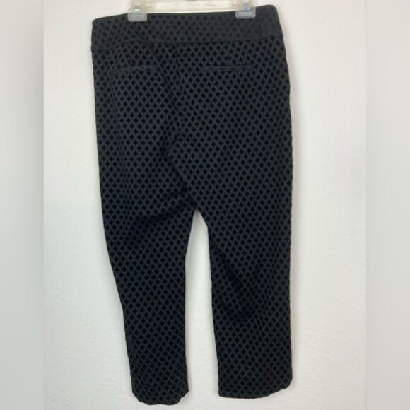 Crown & Ivy evening holiday black velvet patterned pull on pants w/ pockets❤️ - Picture 4 of 10